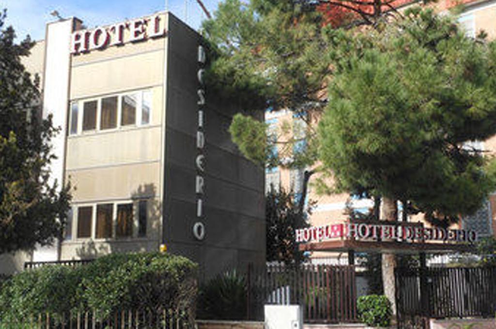 Hotel Desiderio Roma Esterno foto